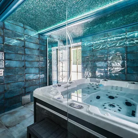 Szwajcarski Dworek Piechowice (Karkonosze)