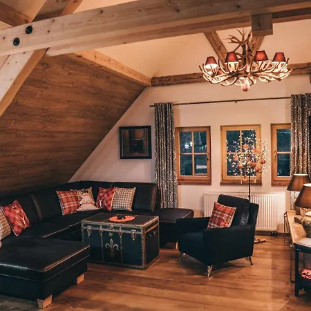 Apartmán Szwajcarski Dworek *