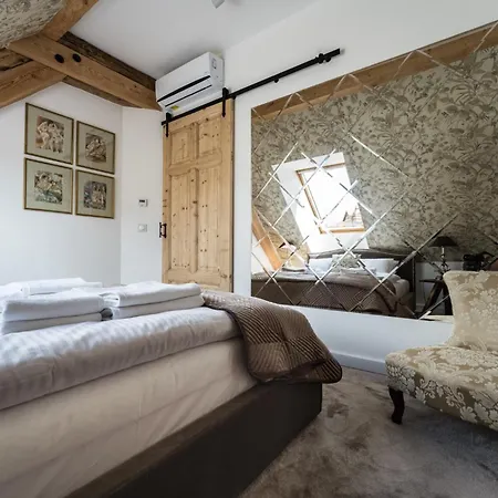 Szwajcarski Dworek Apartamento *