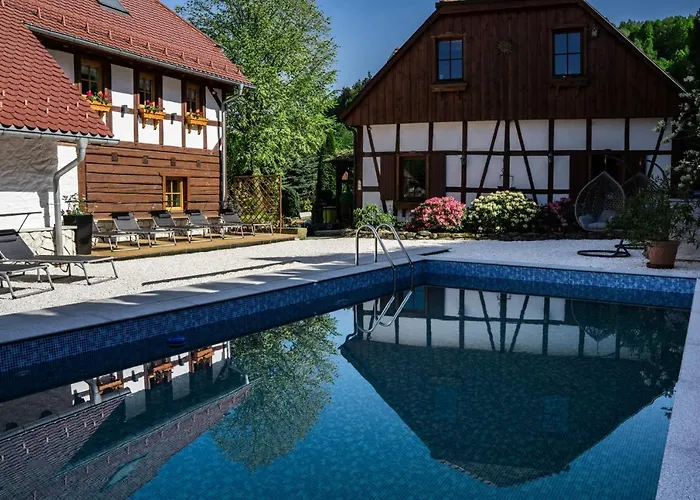 Szwajcarski Dworek Apartmán *