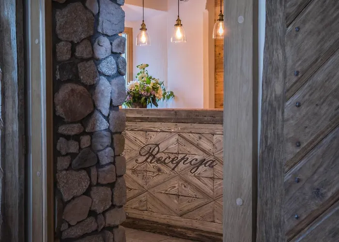 Szwajcarski Dworek Piechowice (Karkonosze)