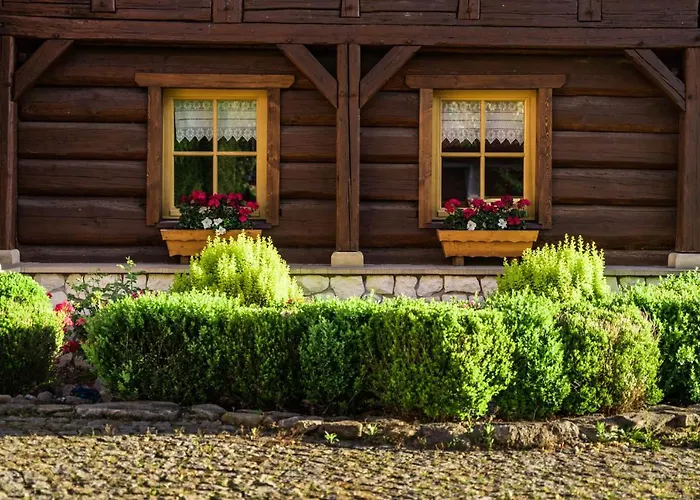 Szwajcarski Dworek Apartmán *