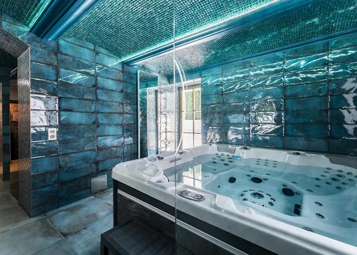 Szwajcarski Dworek Piechowice (Karkonosze)