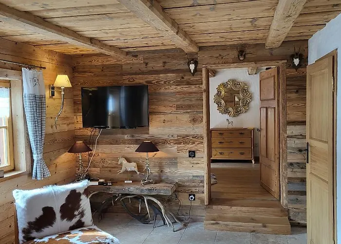 Szwajcarski Dworek Piechowice (Karkonosze)