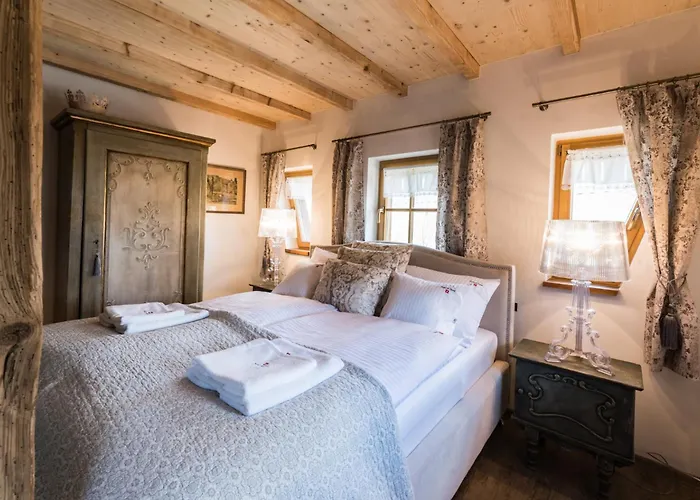 Szwajcarski Dworek * Piechowice (Karkonosze)